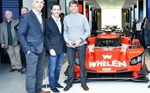 João Barbosa e Filipe Albuquerque na inauguração da nova exposição da Cadillac