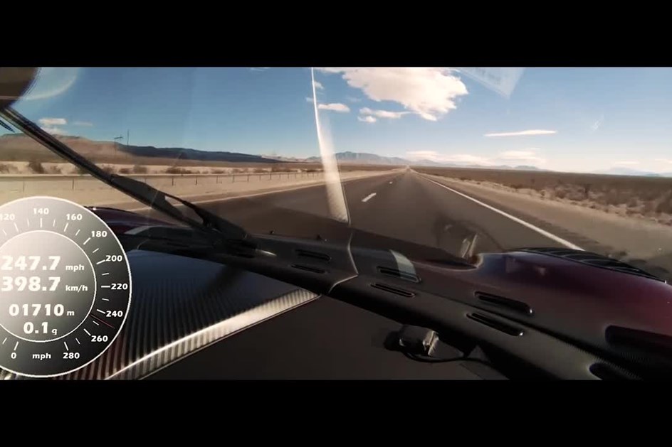 Veja o Koenigsegg a esmagar o seu próprio recorde 0-400-0 km/h!
