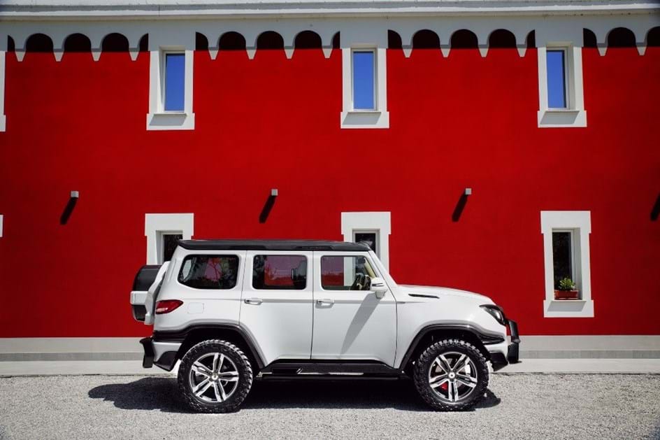Ares X-Raid tem 740 cv e é um Mercedes Classe G do futuro!
