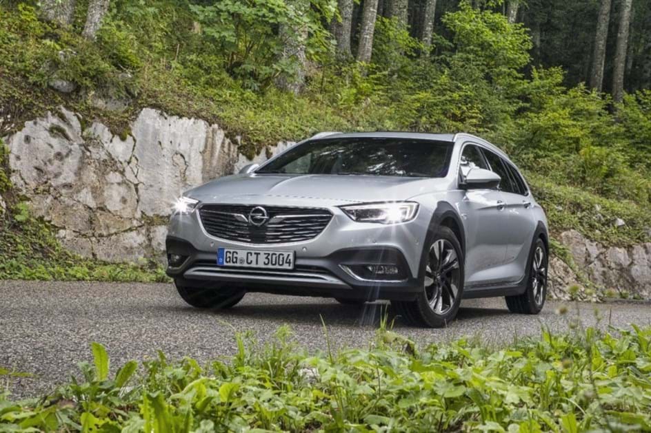 Opel Insignia Country Tourer chegou a Portugal. Saiba os preços