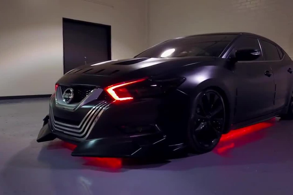 Nissan apresenta carros inspirados no universo Star Wars - Kylo Ren