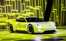 Porsche já prepara outros eléctricos para depois do Mission E