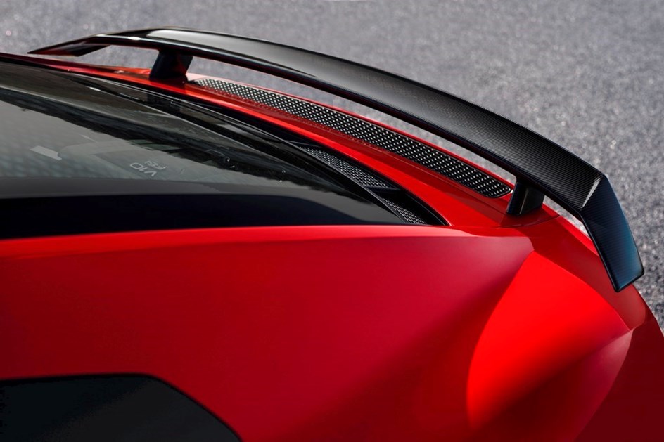 Compre um Audi R8 Neuberg Edition e oferecem-lhe um… tablet!