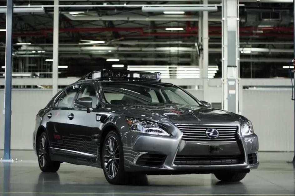 Toyota dá passo gigante nos carros autónomos: torna-os normais aos nossos olhos!