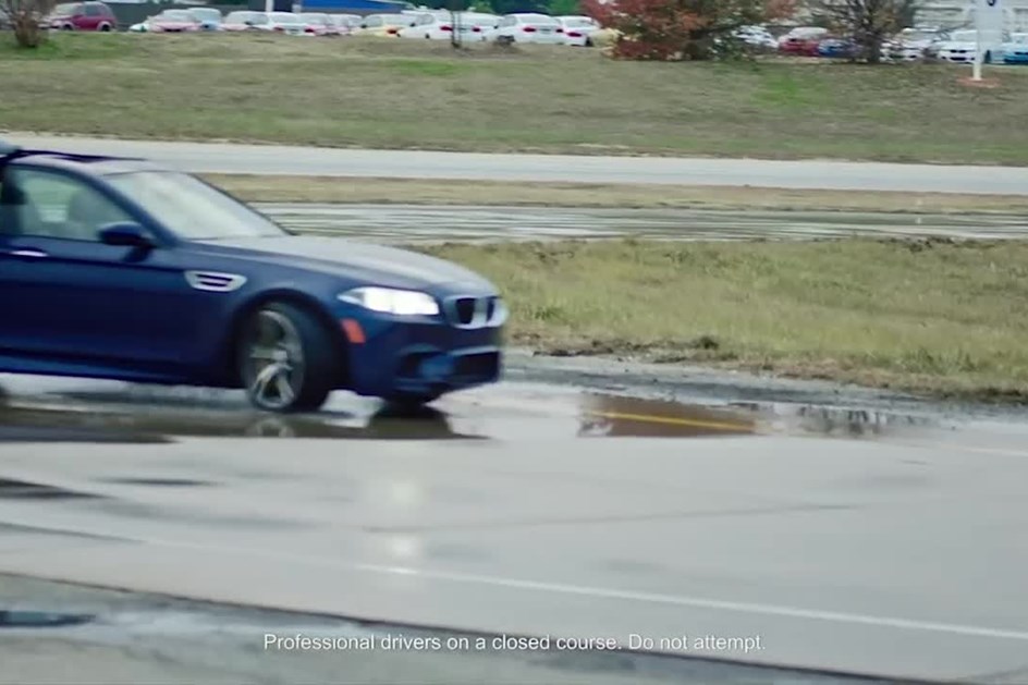 Recorde louco da BMW: 8 horas em "drift" com cinco reabastecimentos em andamento!