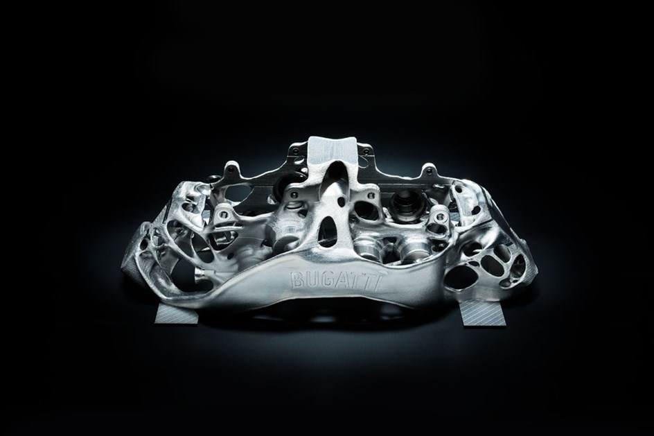 Bugatti fez maiores pinças de travões em titânio do mundo numa impressora 3D