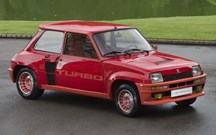 Este Renault 5 Turbo foi de Enzo Ferrari e agora pode ser seu!