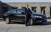 Patrão da chinesa Geely já é o maior accionista da dona da Mercedes!