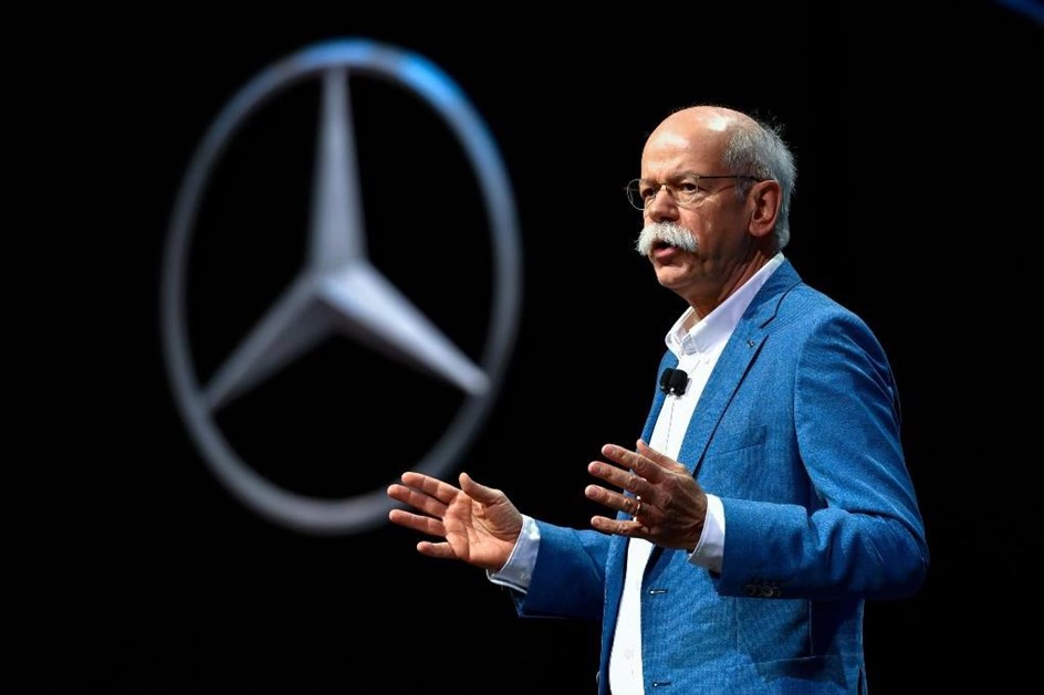 Dieter Zetsche vai deixar cargo de presidente da Daimler em 2019