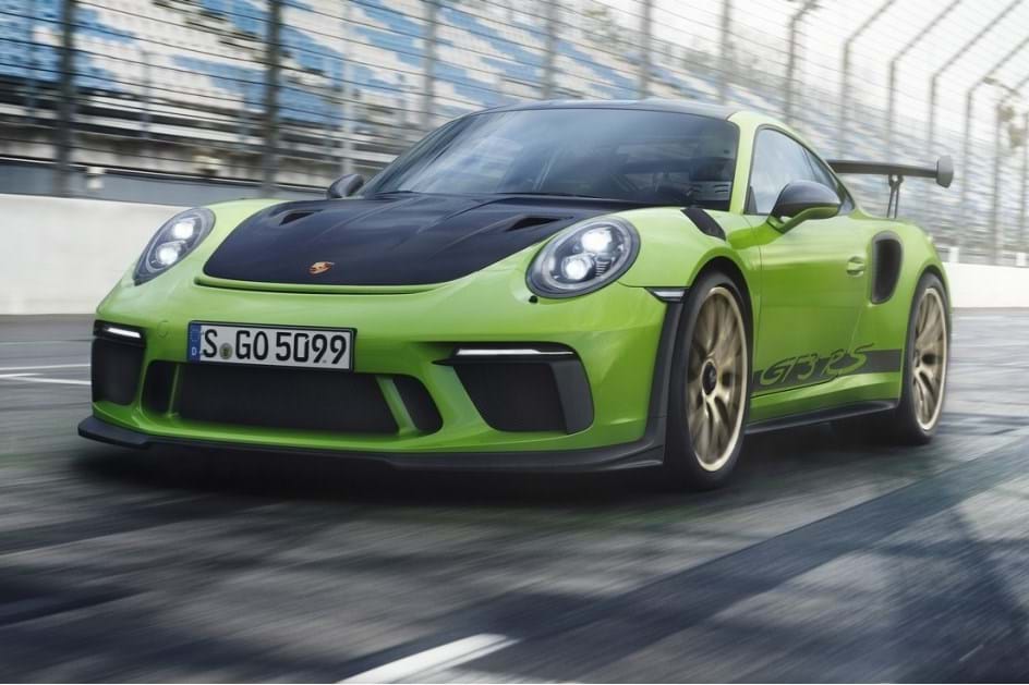 Porsche melhorou o 911 GT3 RS em todas as áreas e deu-lhe 520 cv!