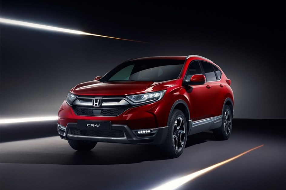 Novo Honda CR-V estreia versão híbrida e habitáculo para sete!