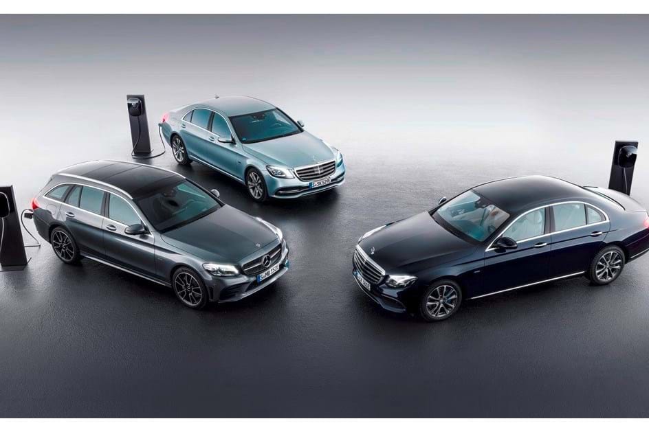 Mercedes aposta nos híbridos "plug-in" com motores diesel