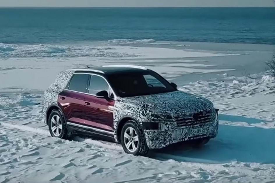 Novo VW Touareg fará ligação da Eslováquia até ao Salão de Pequim