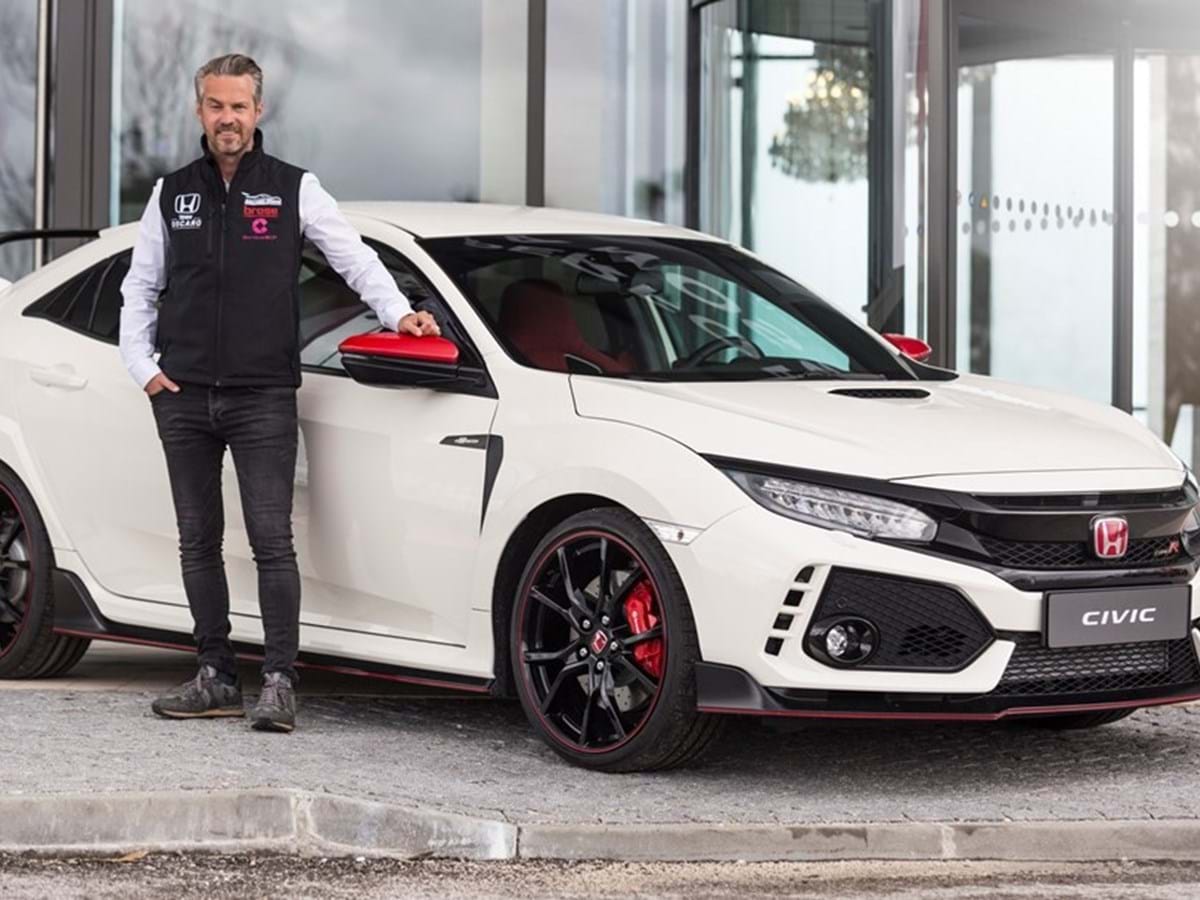 Edição especial Honda Civic Type R #18 Tiago Monteiro totalmente