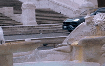 Lamborghini desfilou pelas ruas de Roma