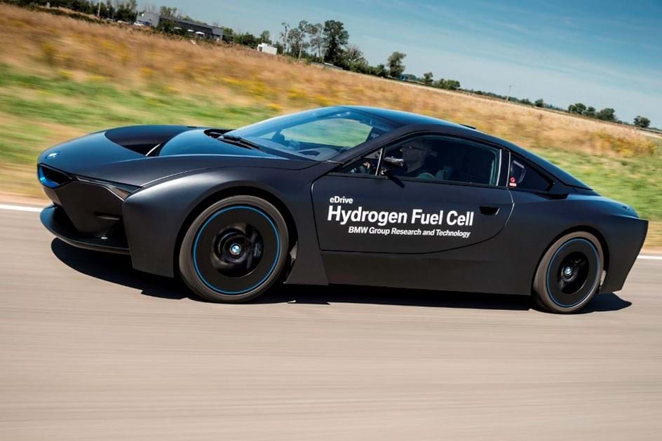 BMW pensa em motores a hidrogénio para Le Mans e para estrada