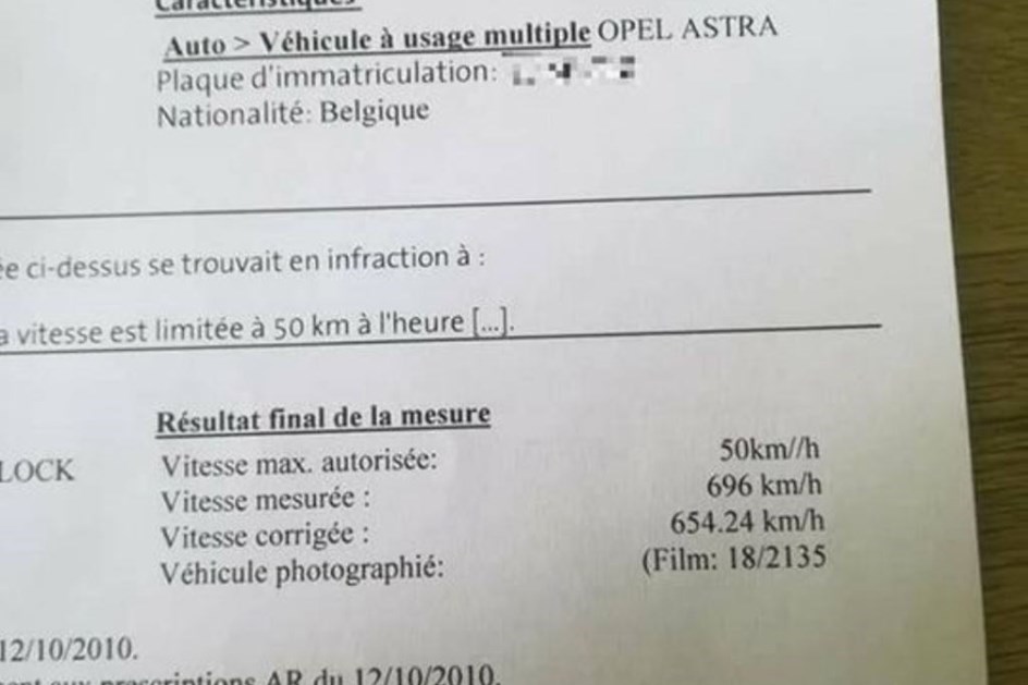 Condutor de Opel Astra “caçado” a 696 km/h!