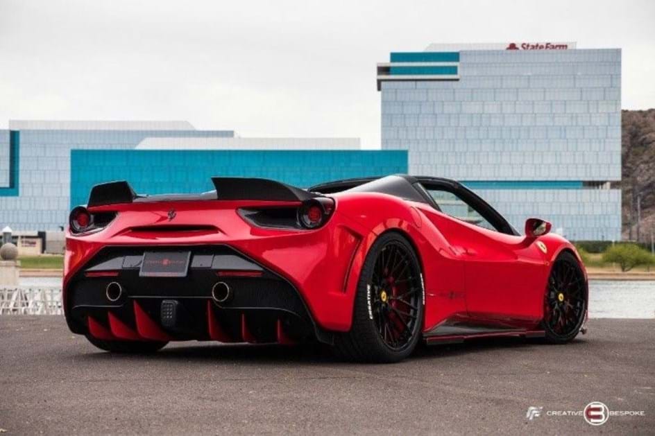 Transformação Deixou Ferrari 488 Spider Irreconhecível