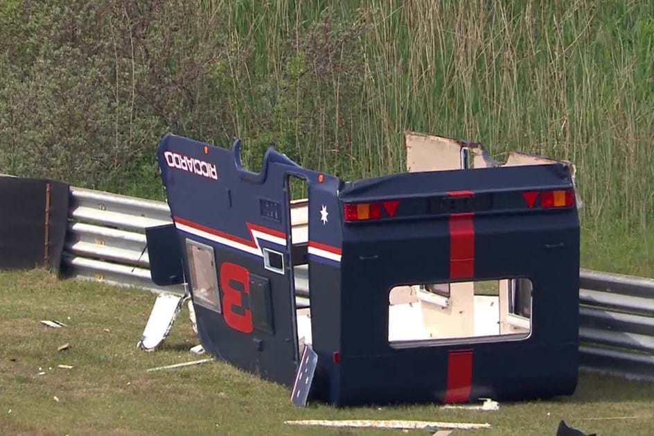 Pilotos da Red Bull trocaram F1 por caravanas… outra vez!