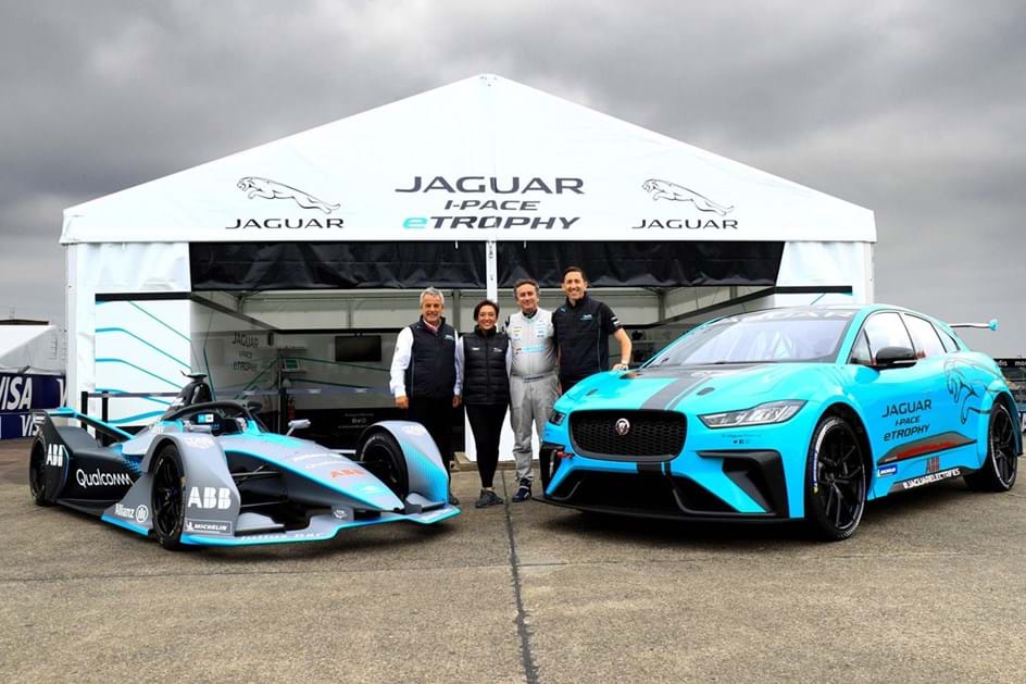 Jaguar I-Pace eTrophy fez a sua estreia em Berlim