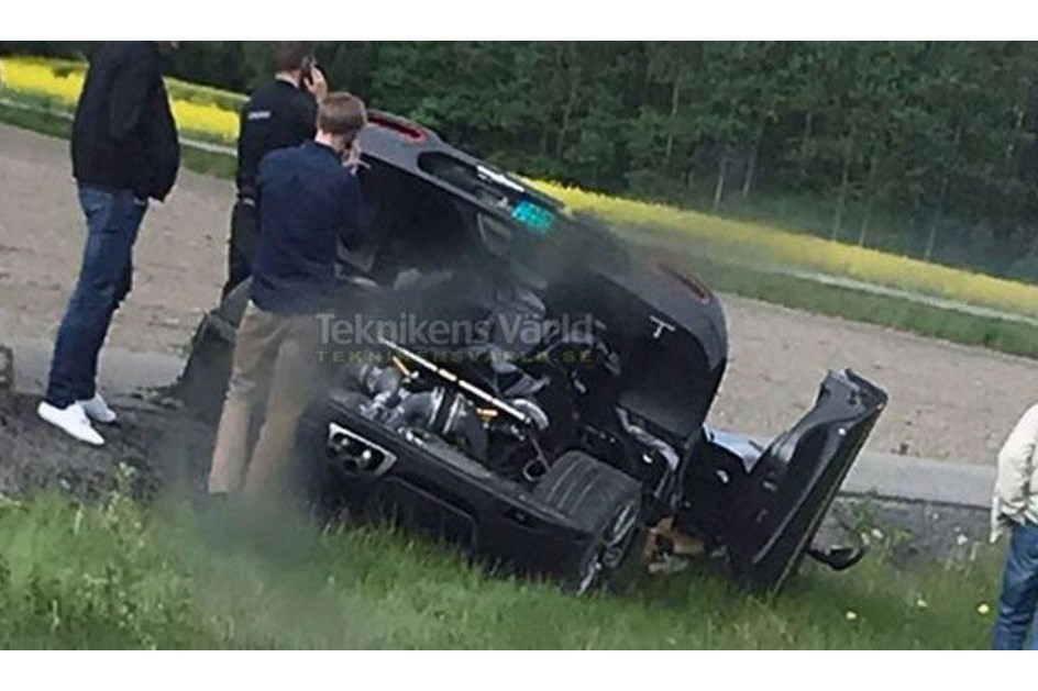 Koenigsegg de 2 milhões sofreu segundo acidente em 12 meses