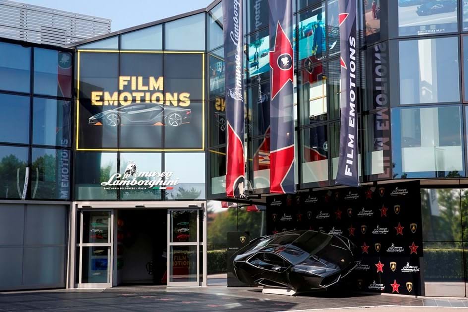 Lamborghini reuniu as “estrelas” de cinema no museu de Sant´Agata 