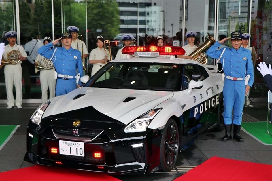 Nissan GT-R de 570 cv é a nova “bomba” da polícia japonesa!