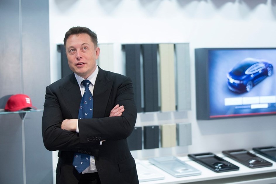 Elon Musk quer privatizar a Tesla