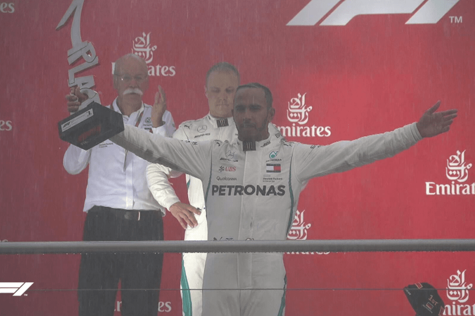 G.P Alemanha em F1: imagens da vitória de Hamilton em dia “não” de Vettel