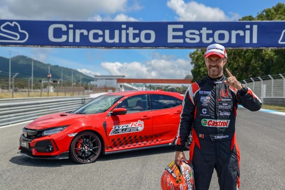 Tiago Monteiro dá recorde do Estoril ao Honda Civic Type R