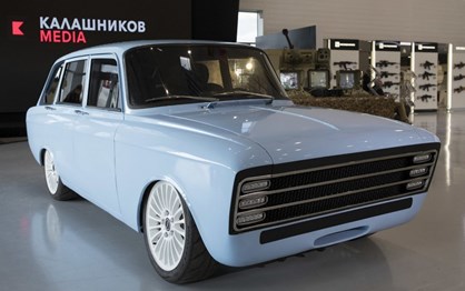É com este carro eléctrico que a Kalashnikov quer “abater” a Tesla