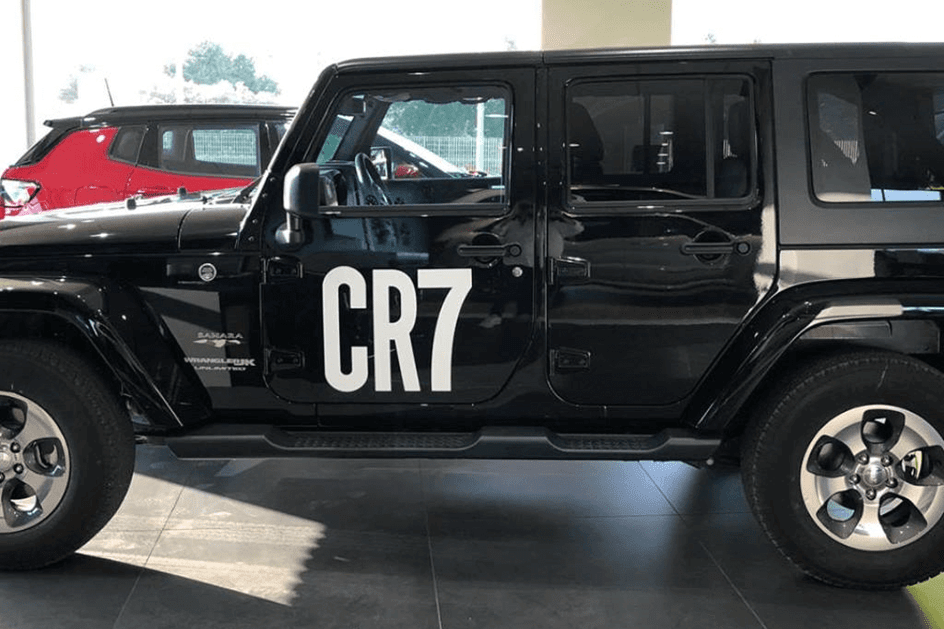 Cr7 jeep cheap