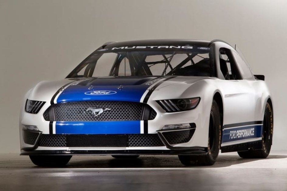 Ford Mustang vai correr na Nascar Cup Series pela primeira vez