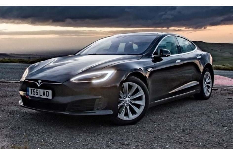 Tesla Deu Mais Autonomia A Alguns Model S Para Ajudar Na