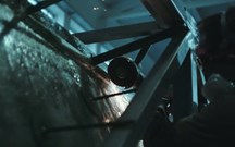 Vhils apresenta obra inspirada no SEAT Arona