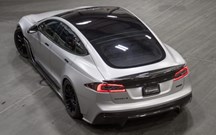 Tesla Model S recebeu “kit” de carroçaria em carbono. Veja o que mudou!