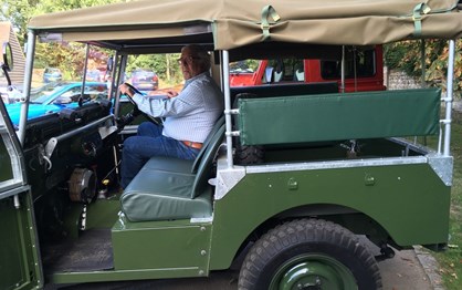 Land Rover Series I: guiámos um “novo” modelo produzido em 1949