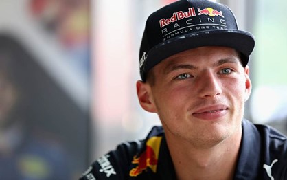 F1: Verstappen queria andar numa moto de MotoGP mas a Red Bull não autorizou