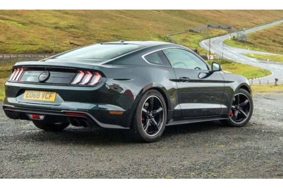 Ford Mustang Bullitt fez-se à estrada na Ilha de Man