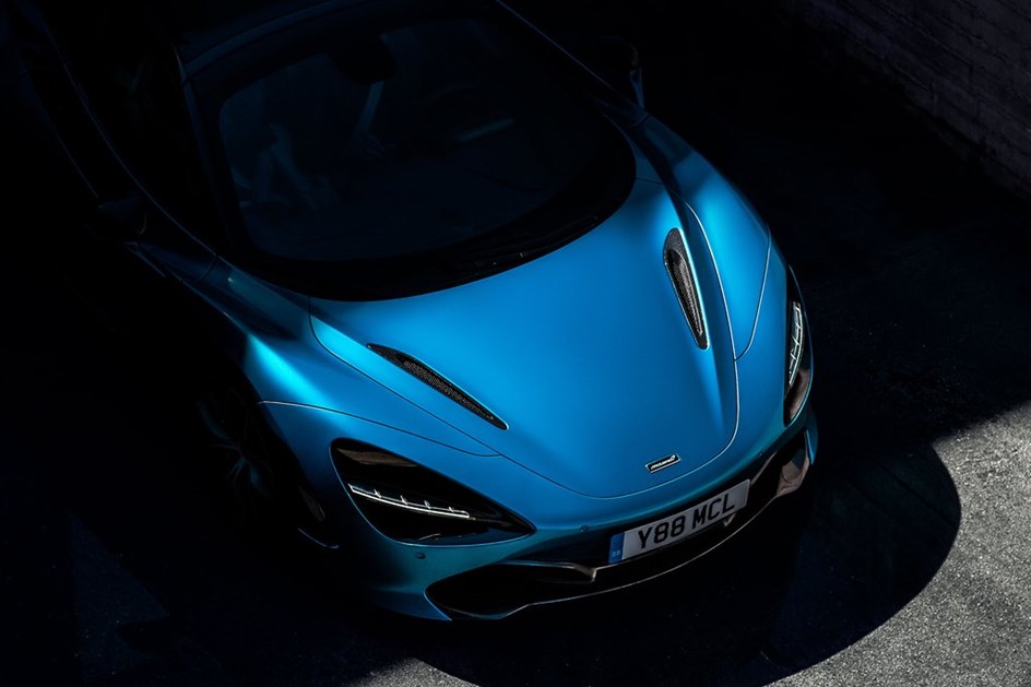 McLaren vai mostrar 720S Spider no próximo dia 8 de Dezembro