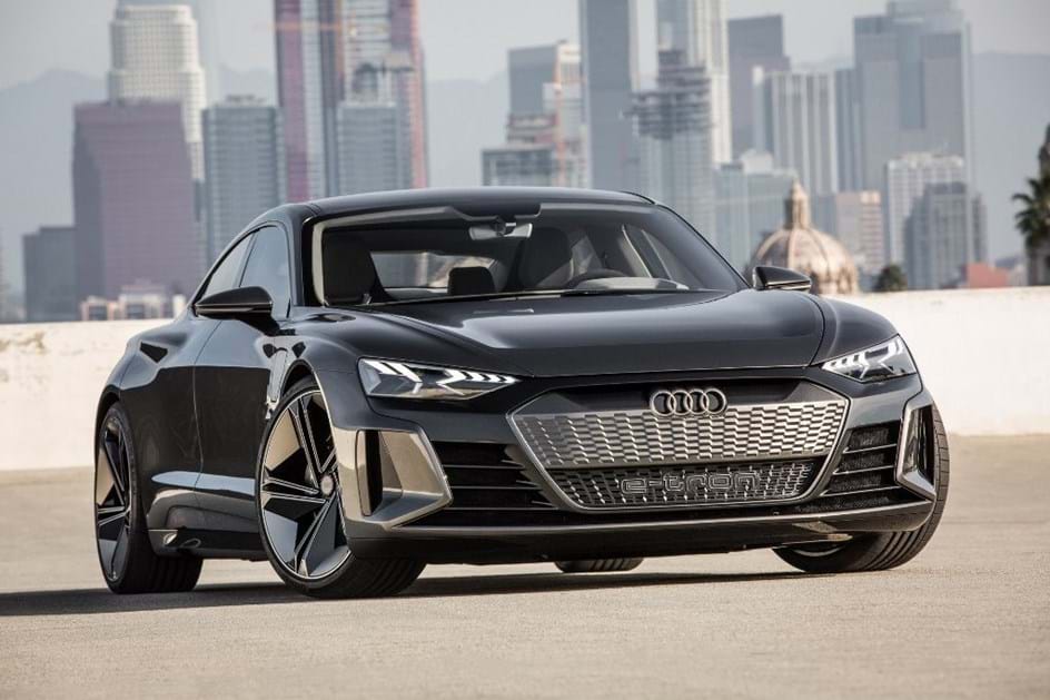 Audi e-tron GT para enfrentar o Porsche Taycan e o Tesla Model S