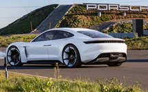 Primeiro ano de produção do Porsche Taycan já está esgotado