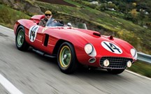 Um dos quatro Ferrari 290 MM foi vendido por quase 20 milhões de euros