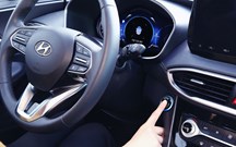 Hyundai troca as chaves do Santa Fe por leitor de impressões digitais