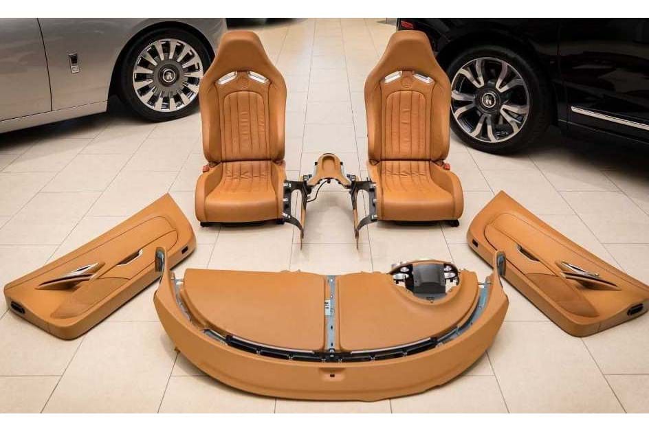 Compre o interior de um Bugatti Veyron por 132 mil euros