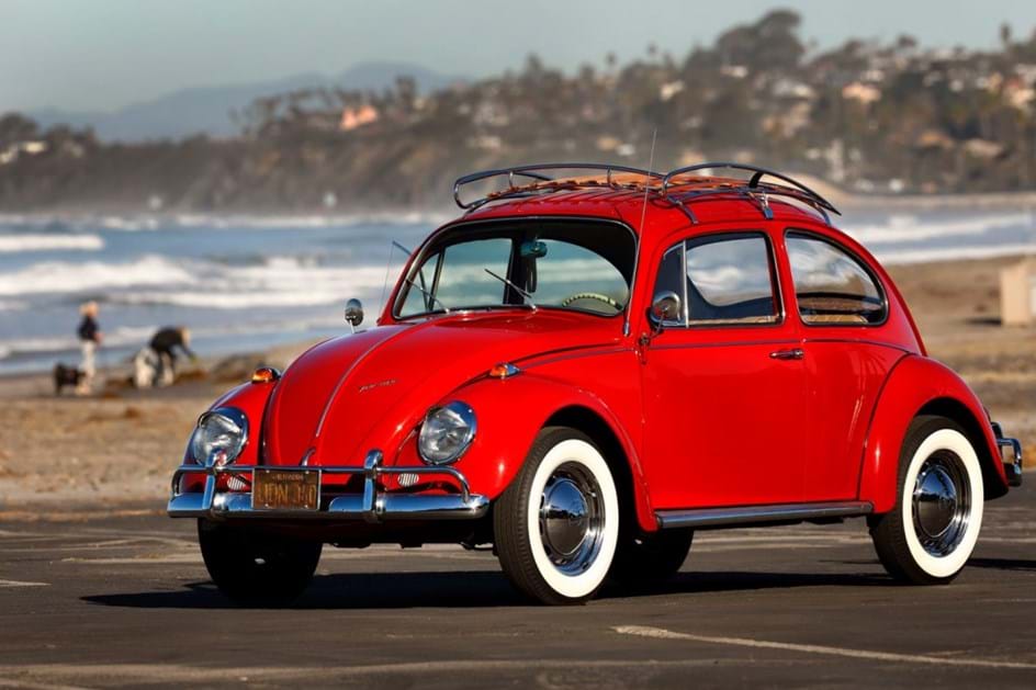 Volkswagen restaurou Beetle com 51 anos e 560 mil quilómetros