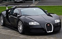 Conjunto de jantes e pneus do Bugatti Veyron à venda por 87.500 euros