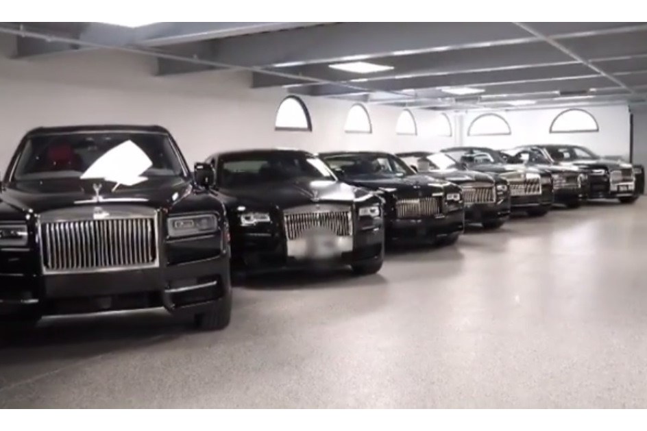 Floyd Mayweather mostrou colecção de carros milionária com sete Rolls-Royces