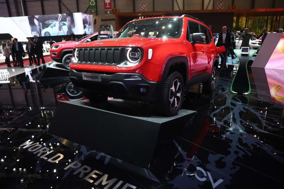 Jeep Renegade E Compass Ganham Versão Híbrida Phev Com 240 Cv Salões Aquela Máquina