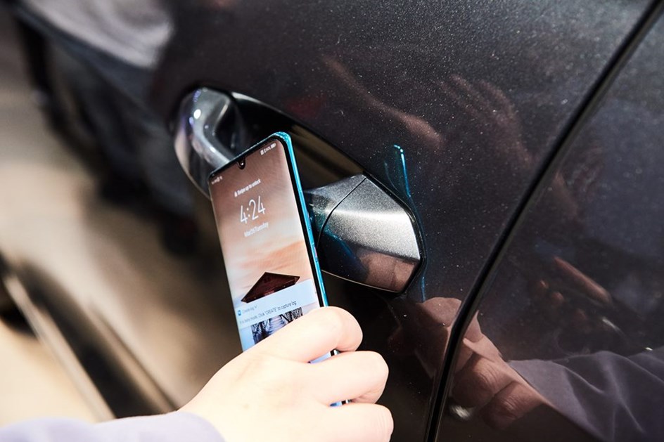 Já pode abrir e ligar o seu Audi com o smartphone da série P30 da Huawei